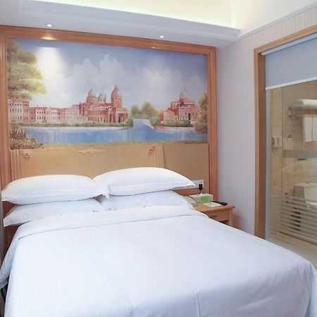 Vienna Hotel Qingyuan Yingde Guangming Road المظهر الخارجي الصورة